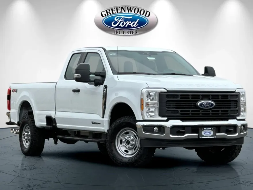 2025 Ford F-350 photo 1