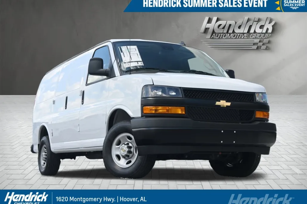 2024 Chevrolet Express Cargo 2500 photo 1