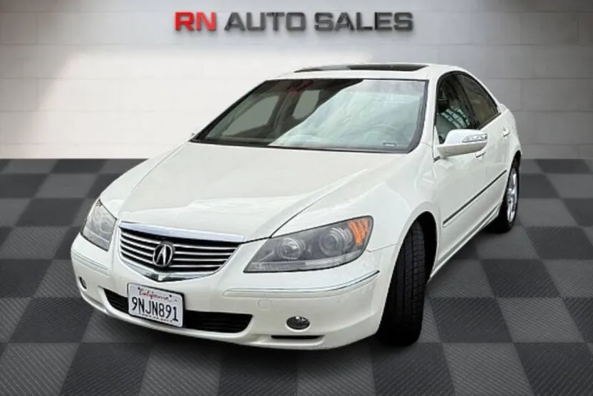 2005 Acura RL photo 1