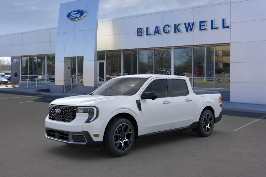 2025 Ford Maverick Lariat photo 1