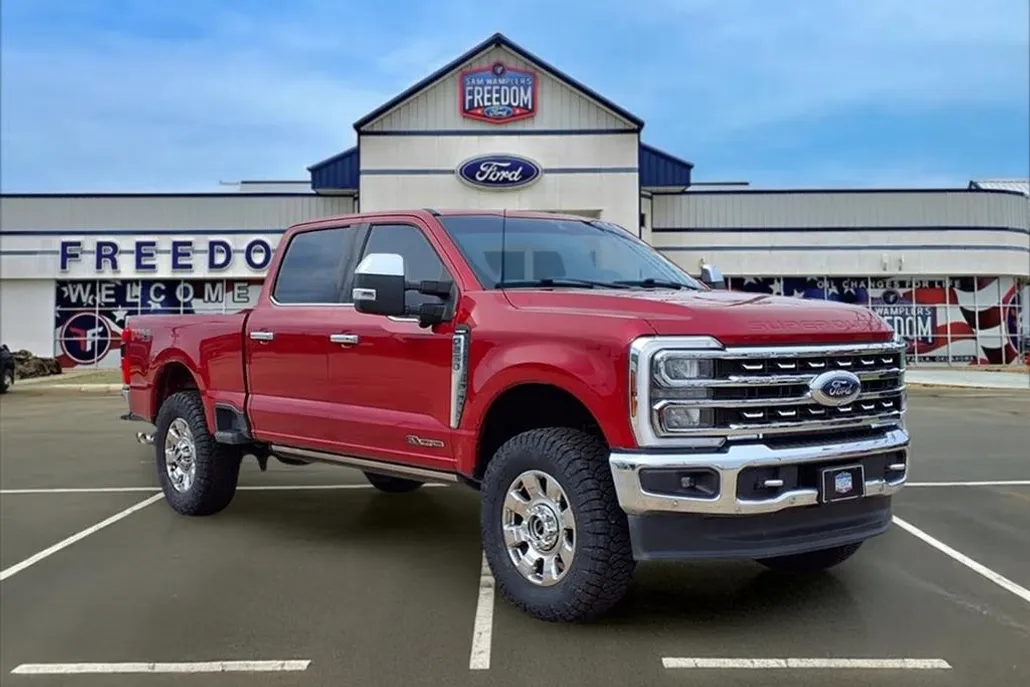 2024 Ford F-250 photo 1