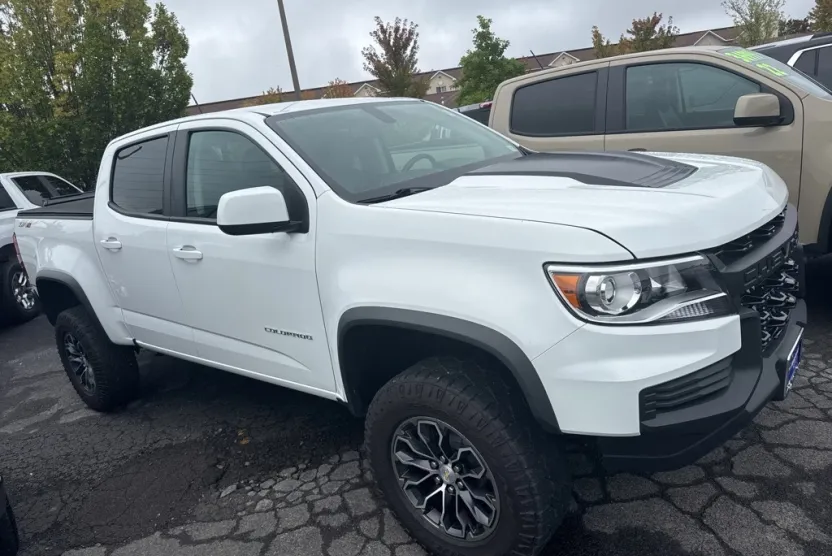 2022 Chevrolet Colorado ZR2 photo 1