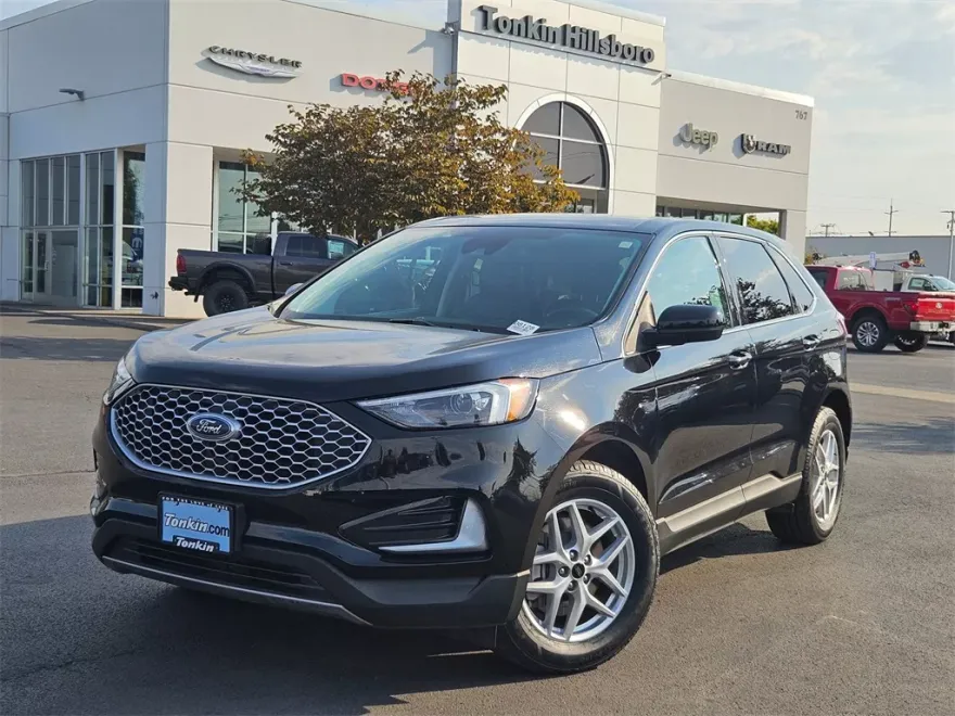 2024 Ford Edge SEL photo 1