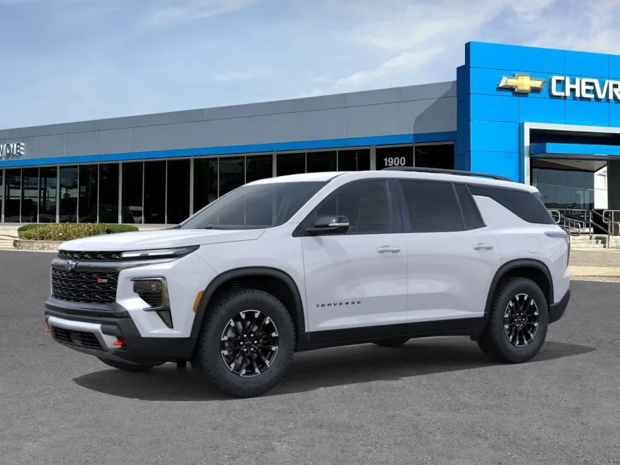 2026 Chevrolet Traverse Z71 photo 1