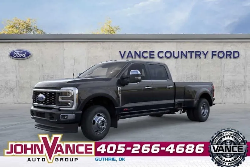 2025 Ford F-350 Platinum photo 1