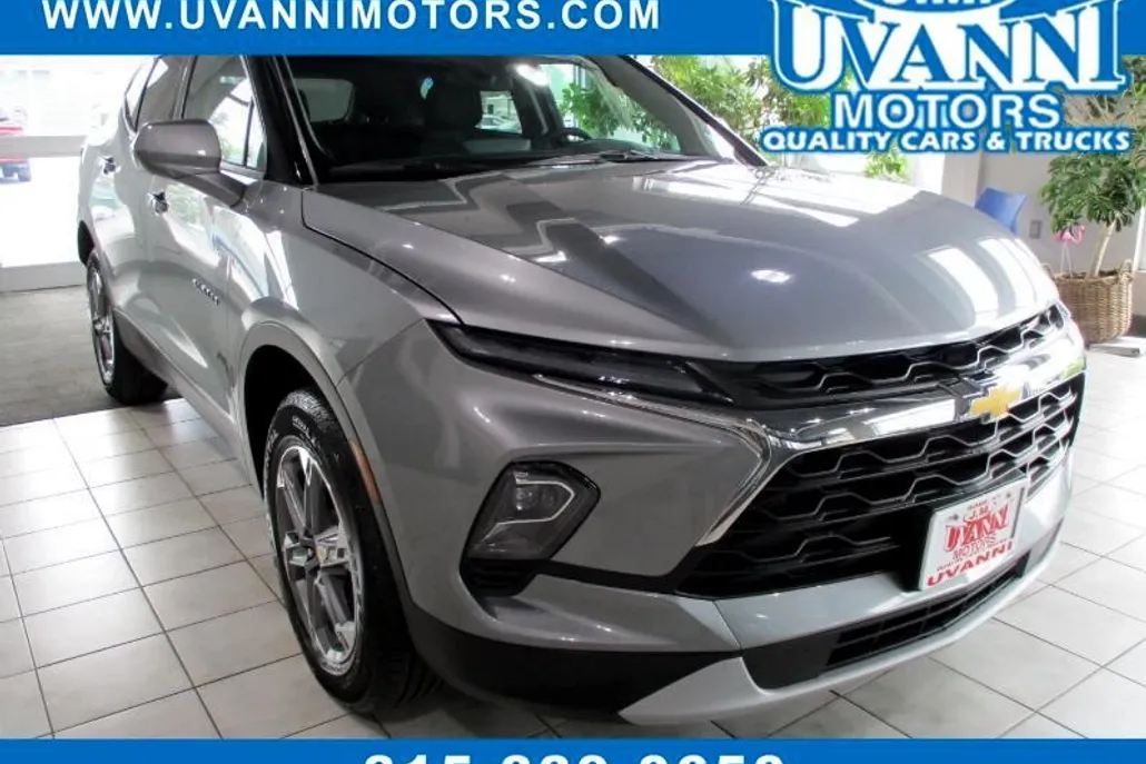 2025 Chevrolet Blazer 2LT photo 1