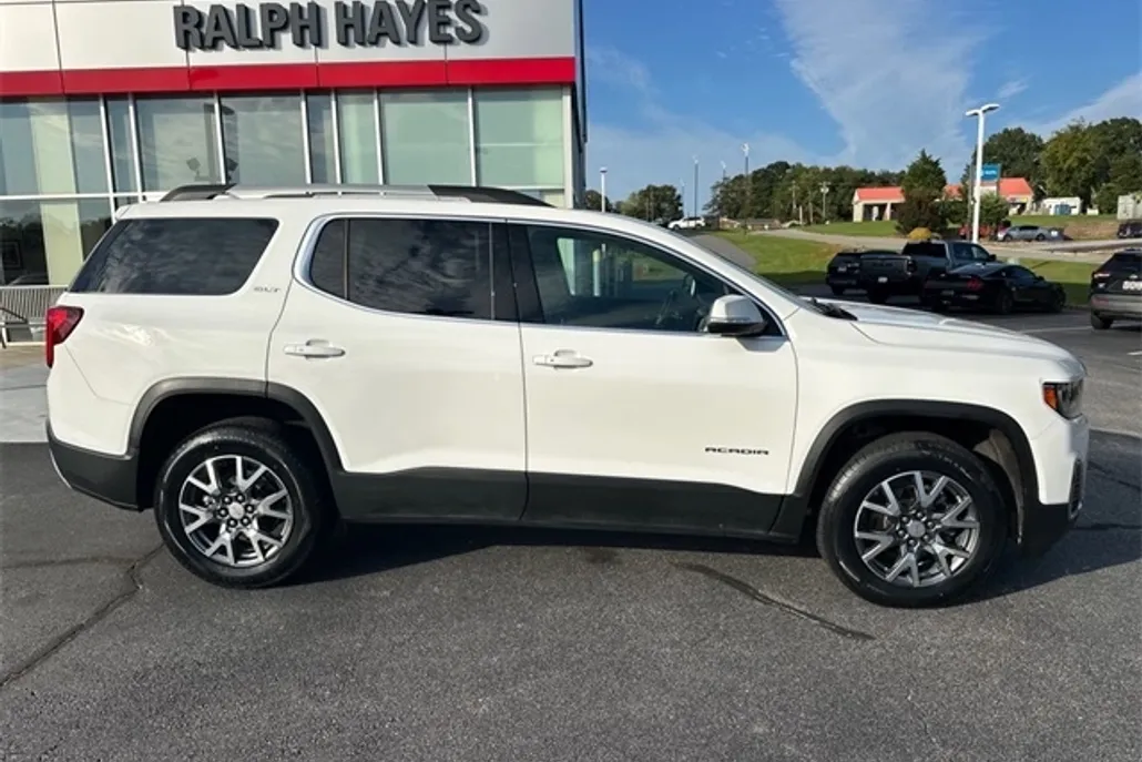 2023 Gmc Acadia SLT photo 1