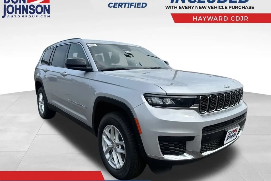 2025 Jeep Grand Cherokee Laredo photo 1