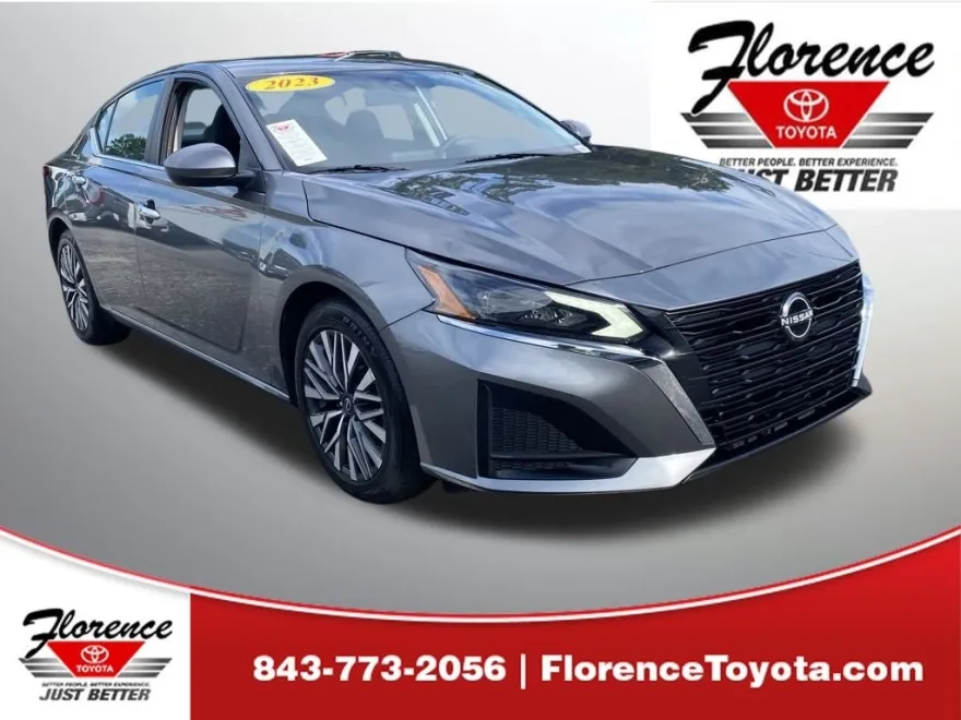 2023 Nissan Altima 2.5 SV photo 1