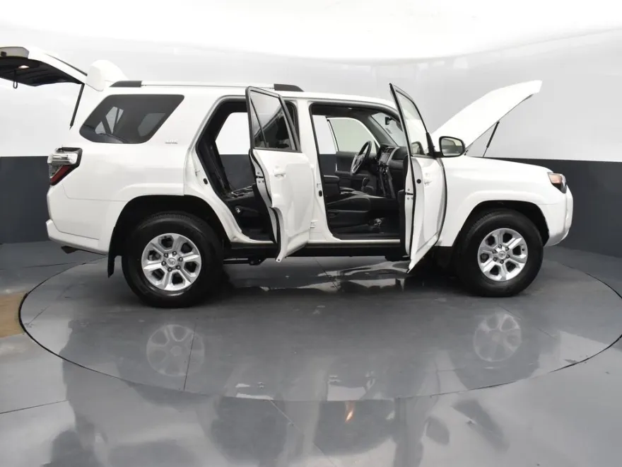 2024 Toyota 4Runner SR5 photo 51