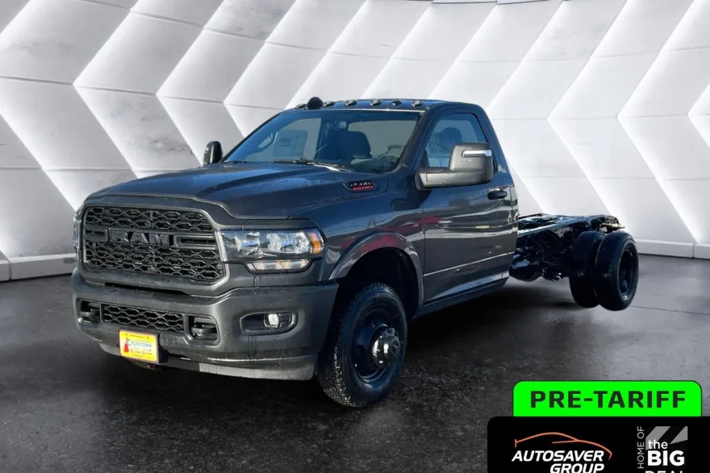2024 Ram 3500 Tradesman photo 1