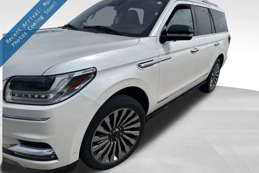 2019 Lincoln Navigator Reserve photo 1