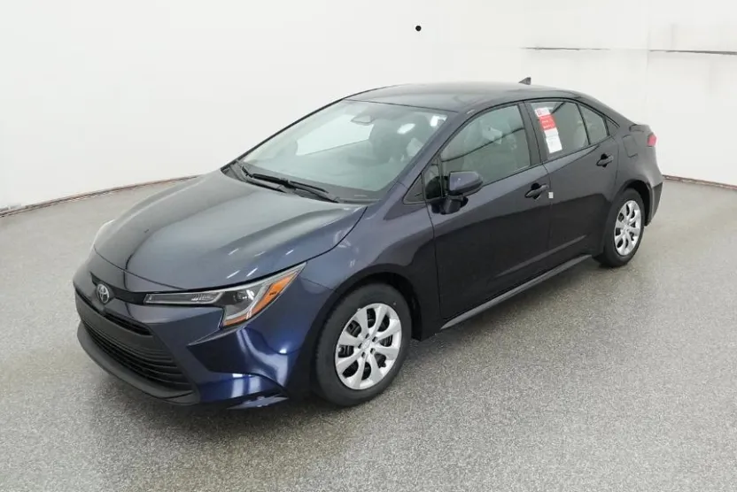 2026 Toyota Corolla LE photo 1