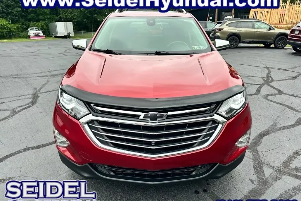 2021 Chevrolet Equinox Premier photo 1