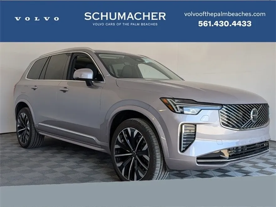 2026 Volvo XC90 B5 Core photo 1