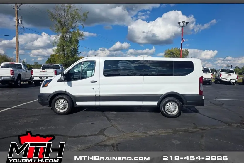2022 Ford Transit photo 1