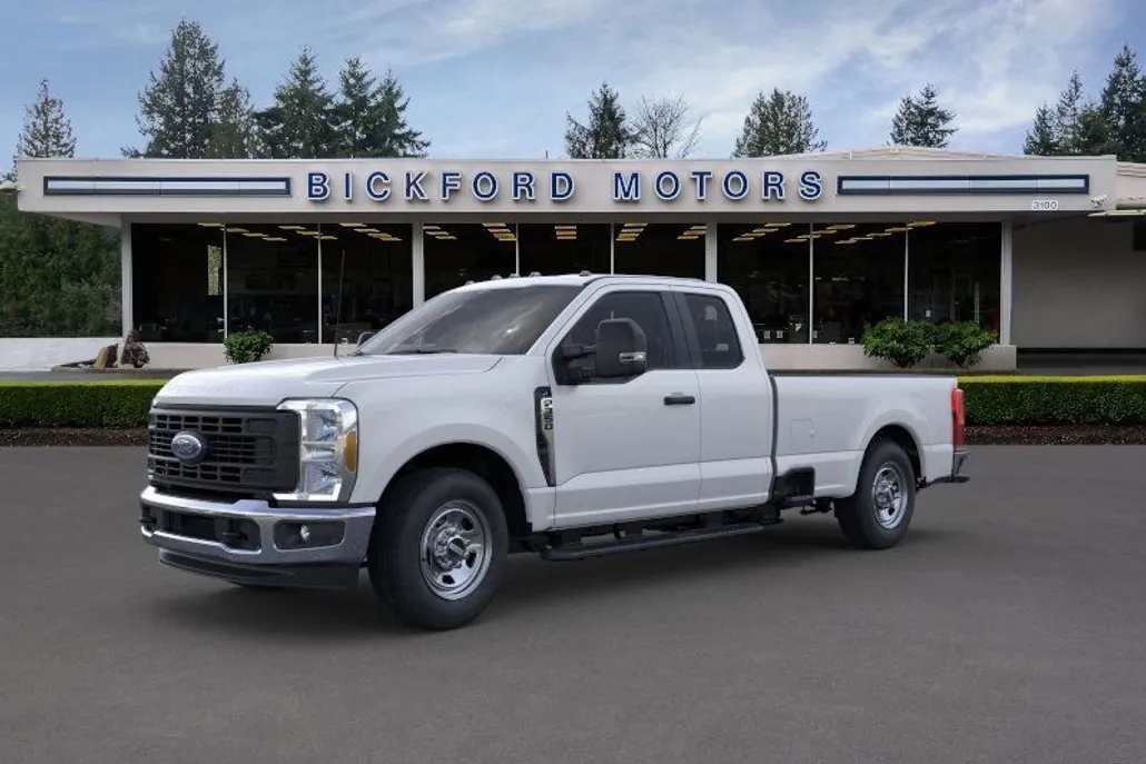 2025 Ford F-350 XL photo 1
