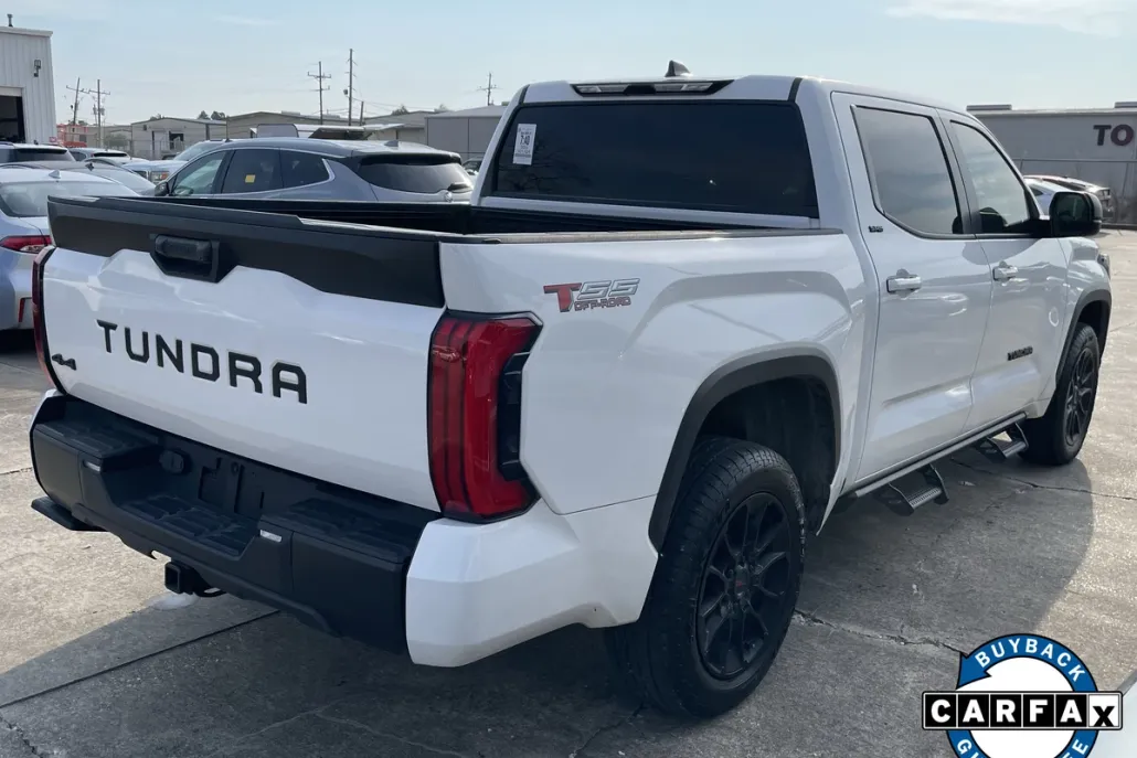 2024 Toyota Tundra SR5 photo 1