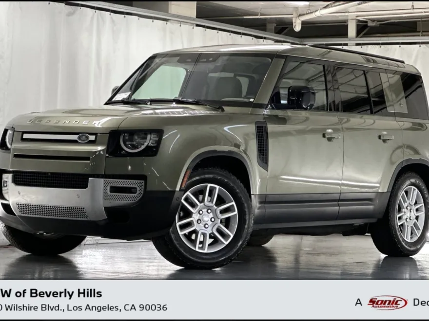 2020 Land Rover Defender S photo 1