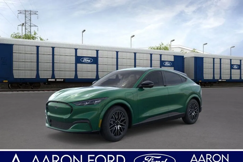 2025 Ford Mustang Mach-E Premium photo 1