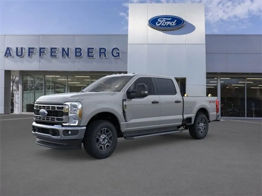 2025 Ford F-250 photo 1