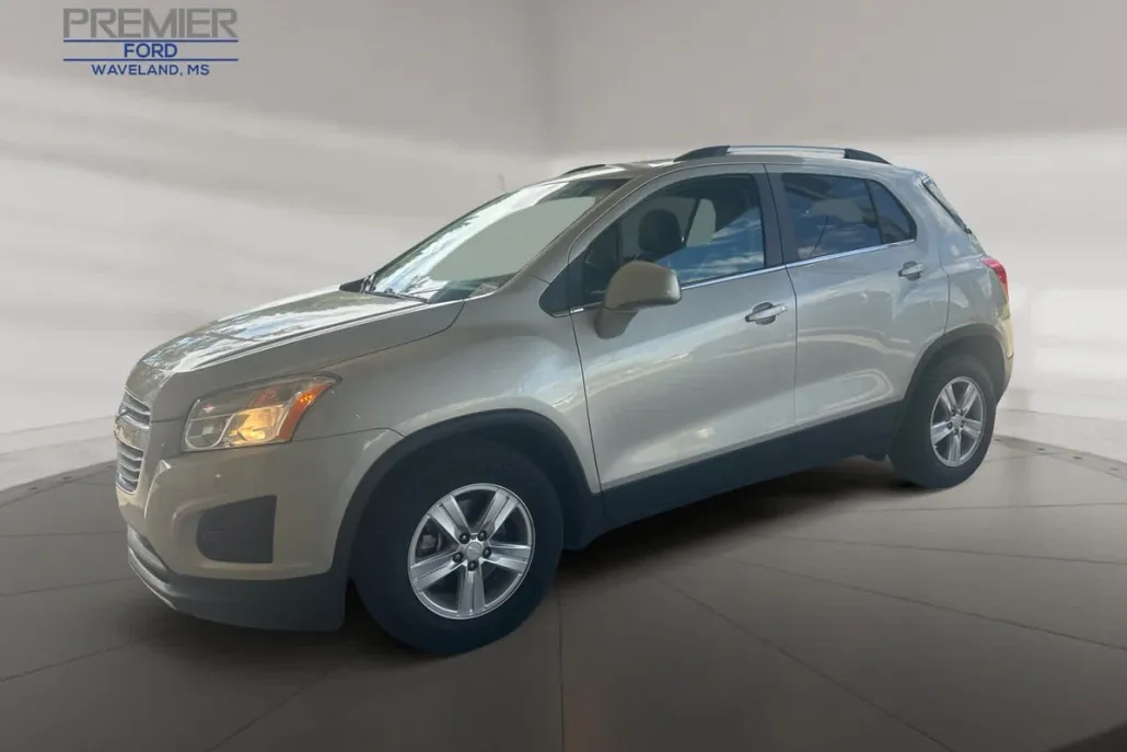 2016 Chevrolet Trax LT photo 1