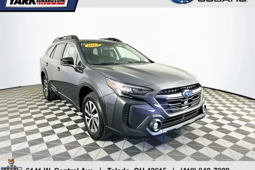 2024 Subaru Outback Premium photo 1