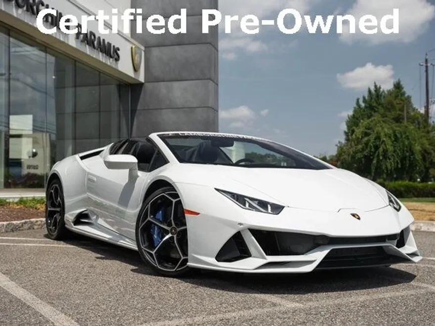 2020 Lamborghini Huracan Evo Base photo 1