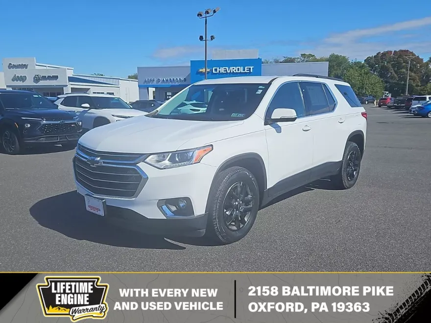 2021 Chevrolet Traverse Cloth 1LT photo 1