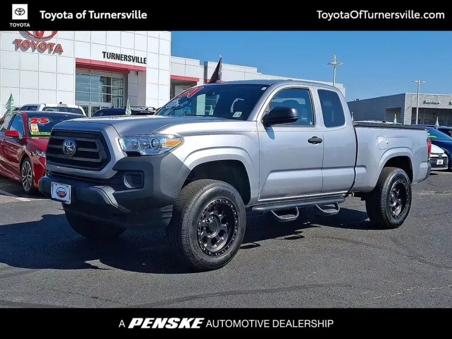 2021 Toyota Tacoma SR photo 1