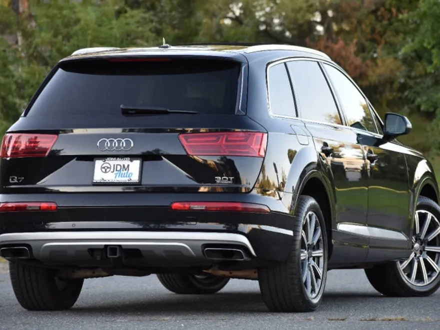 2018 Audi Q7 3.0T Prestige photo 1