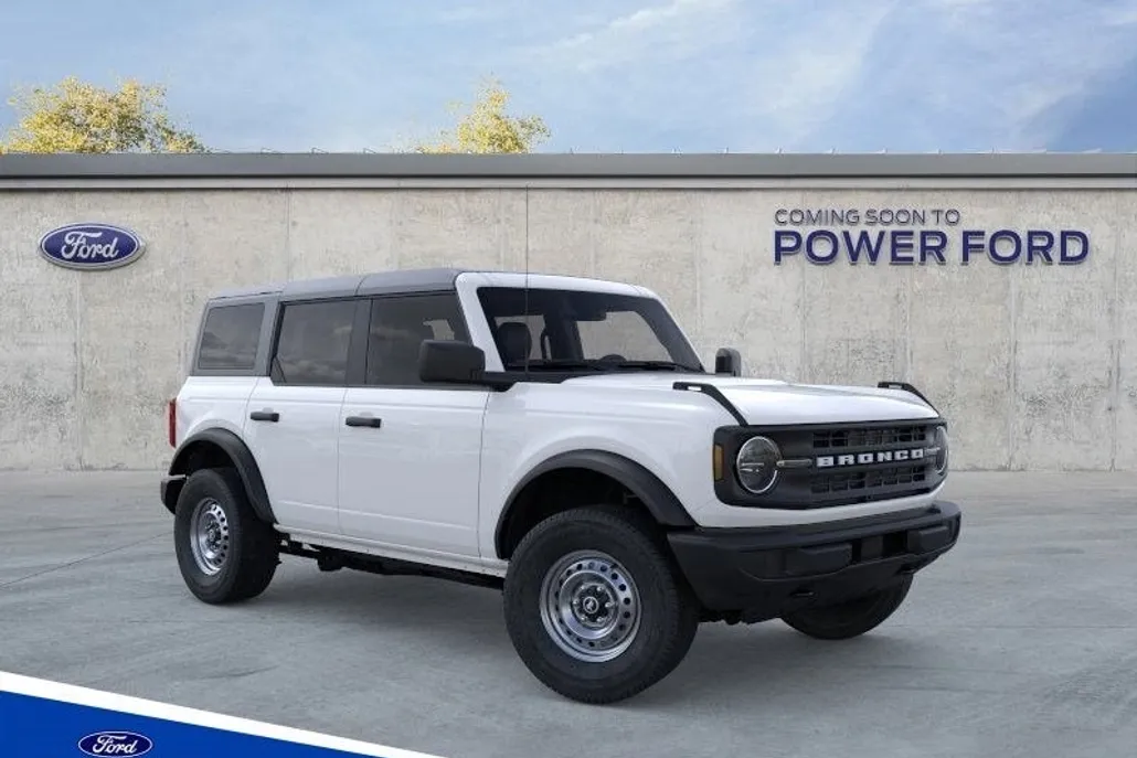 2025 Ford Bronco Base photo 1