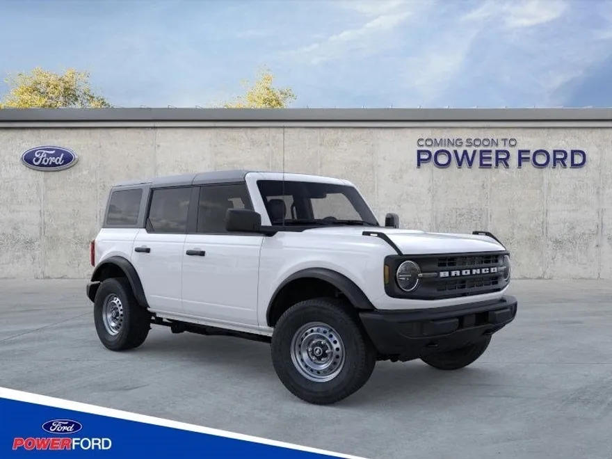 2025 Ford Bronco Base photo 1