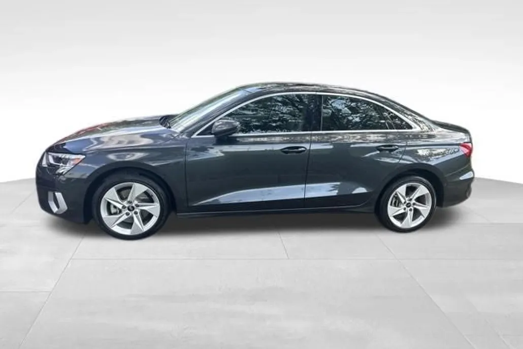 2023 Audi A3 40 Premium photo 1