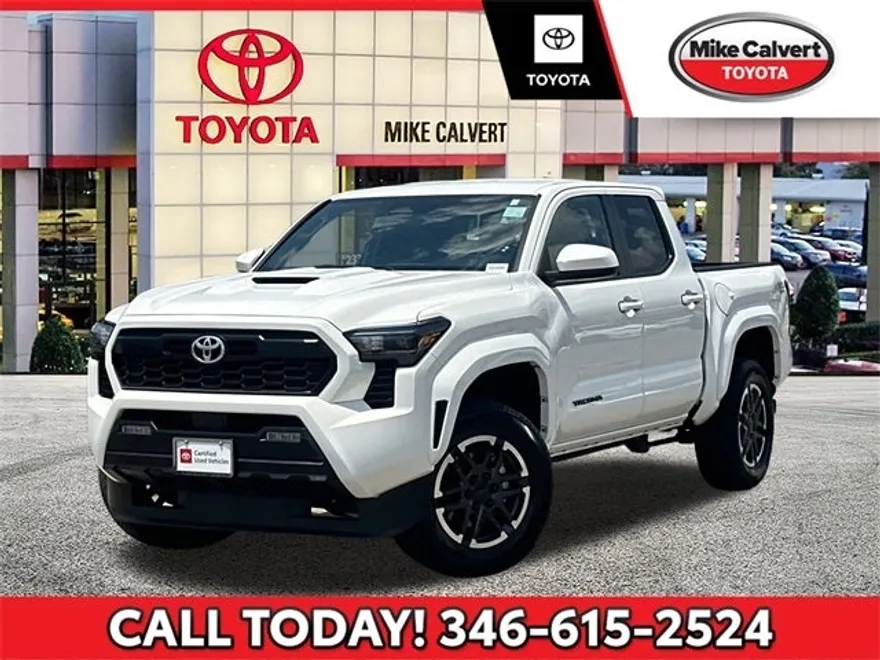2024 Toyota Tacoma TRD Sport photo 1