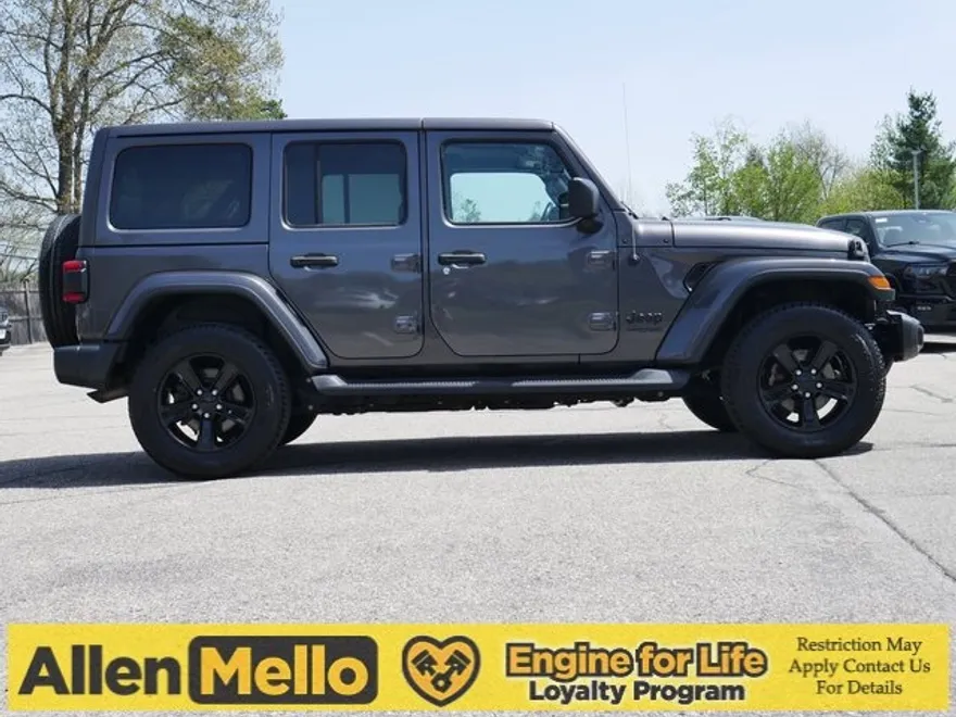 2020 Jeep Wrangler Unlimited Sahara Altitude photo 1