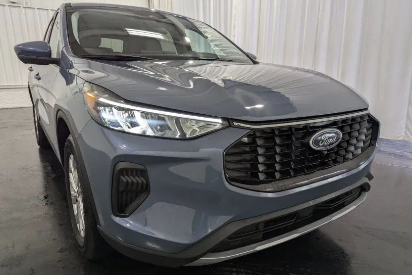 2023 Ford Escape Active photo 1