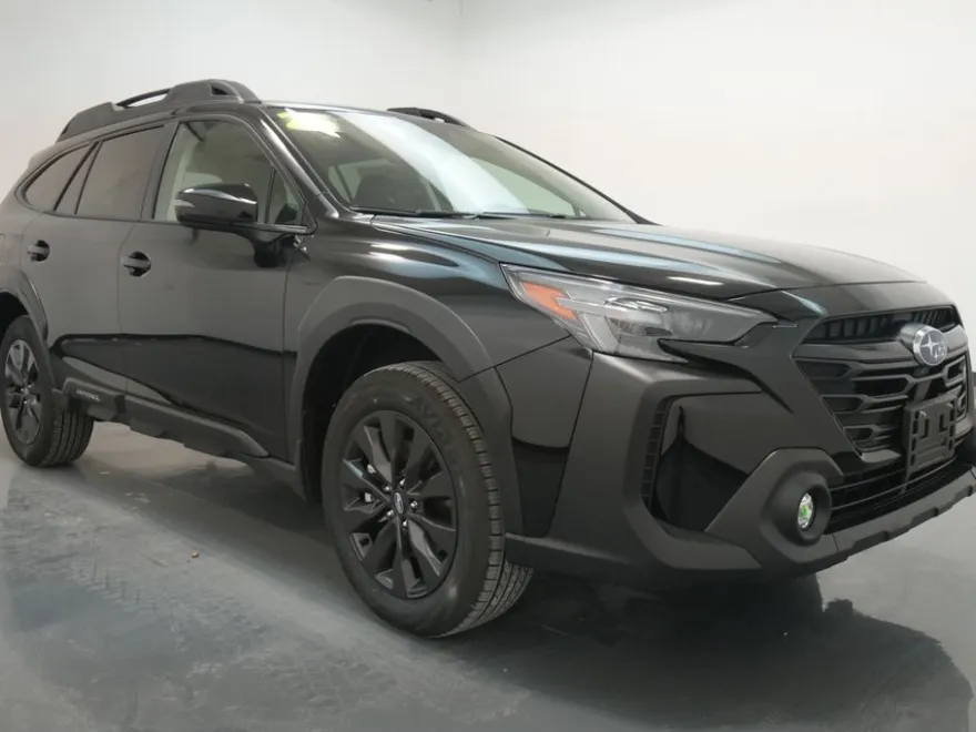 2025 Subaru Outback Onyx Edition photo 1