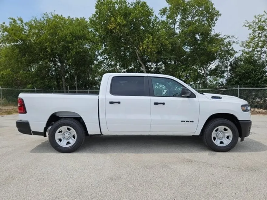 2025 Ram 1500 Tradesman photo 1
