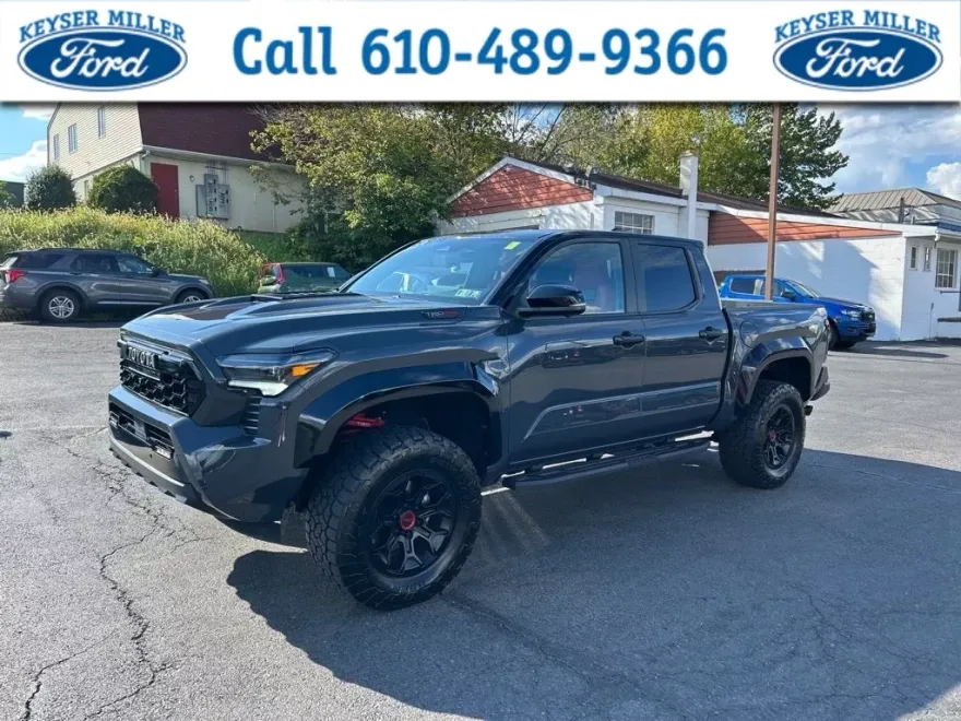 2025 Toyota Tacoma TRD Pro photo 1