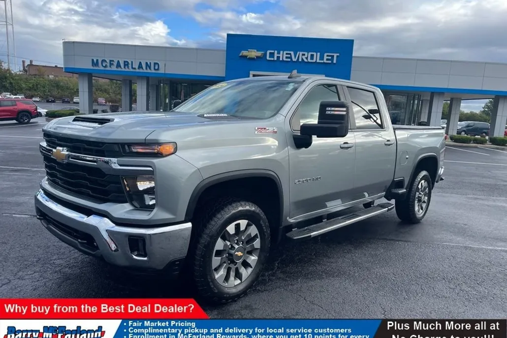 2024 Chevrolet Silverado 2500HD LT photo 1