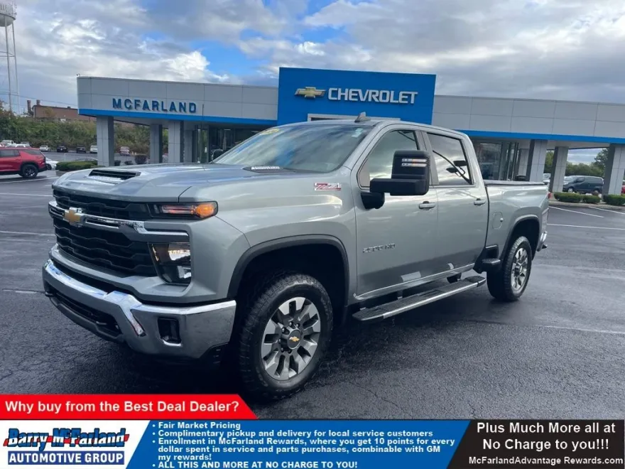 2024 Chevrolet Silverado 2500HD LT photo 1