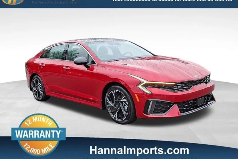 2025 Kia K5 GT-Line photo 1