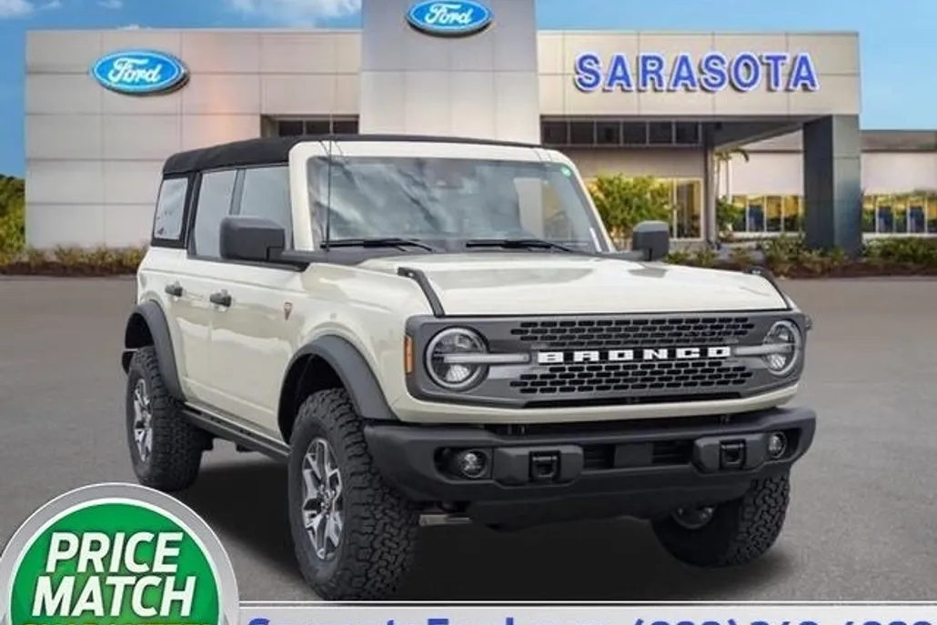 2025 Ford Bronco Badlands photo 1
