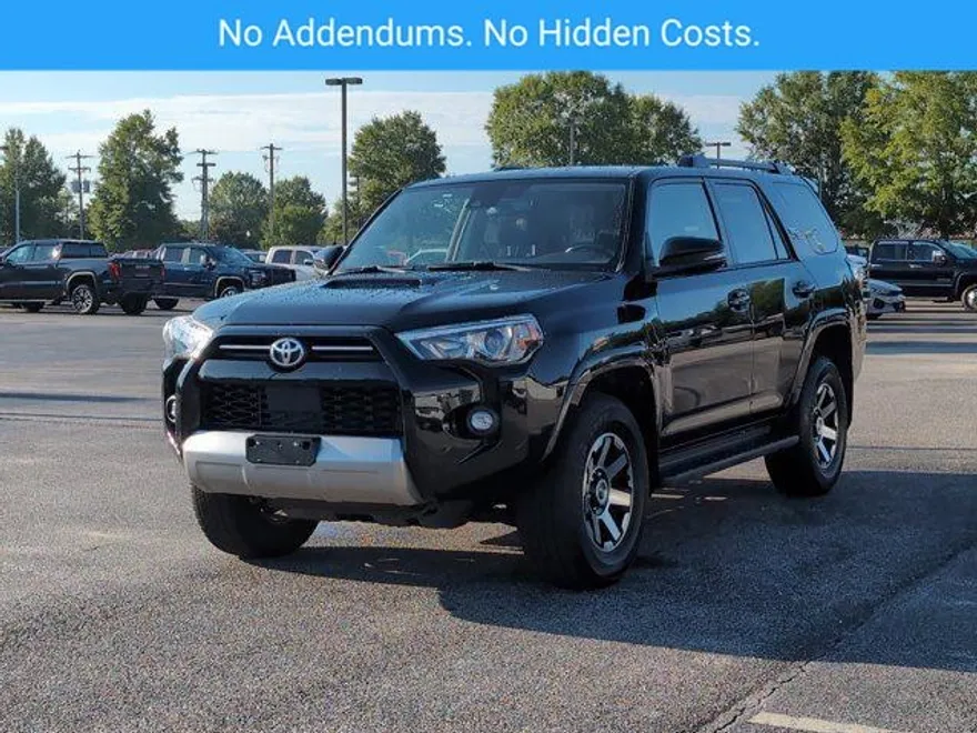 2024 Toyota 4Runner TRD Off-Road Premium photo 1