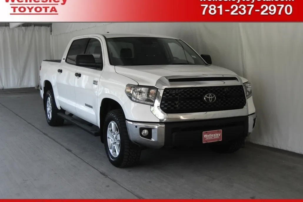 2021 Toyota Tundra SR5 CrewMax photo 1
