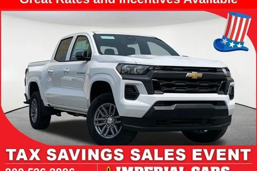 2026 Chevrolet Colorado LT photo 1