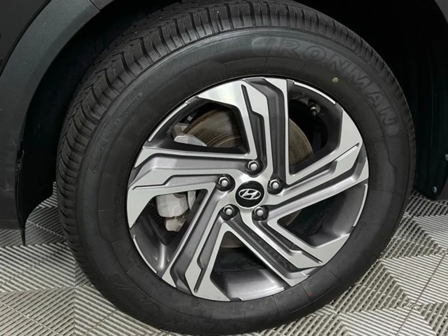 2023 Hyundai Santa Fe SEL photo 1