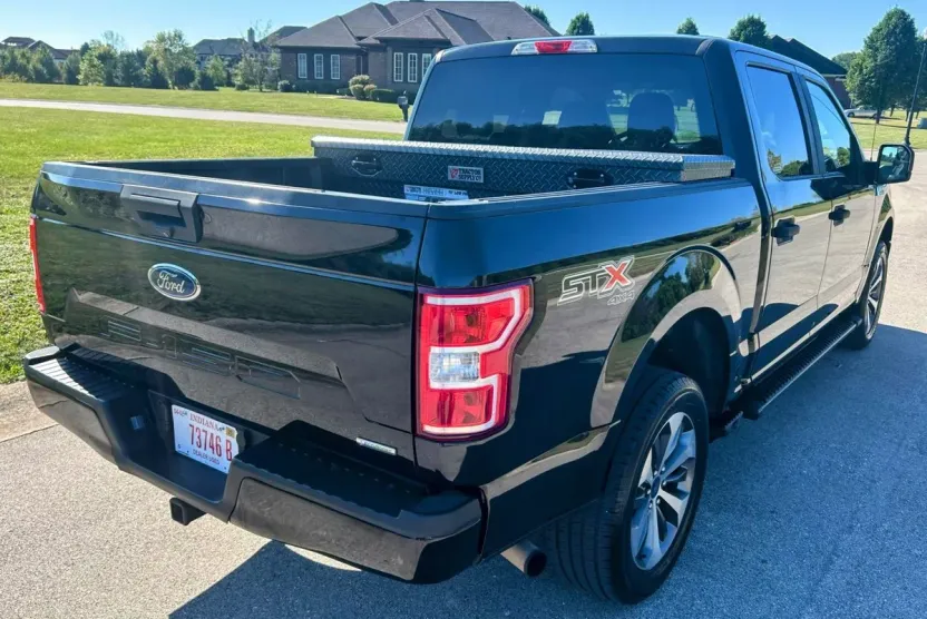 2019 Ford F-150 photo 1