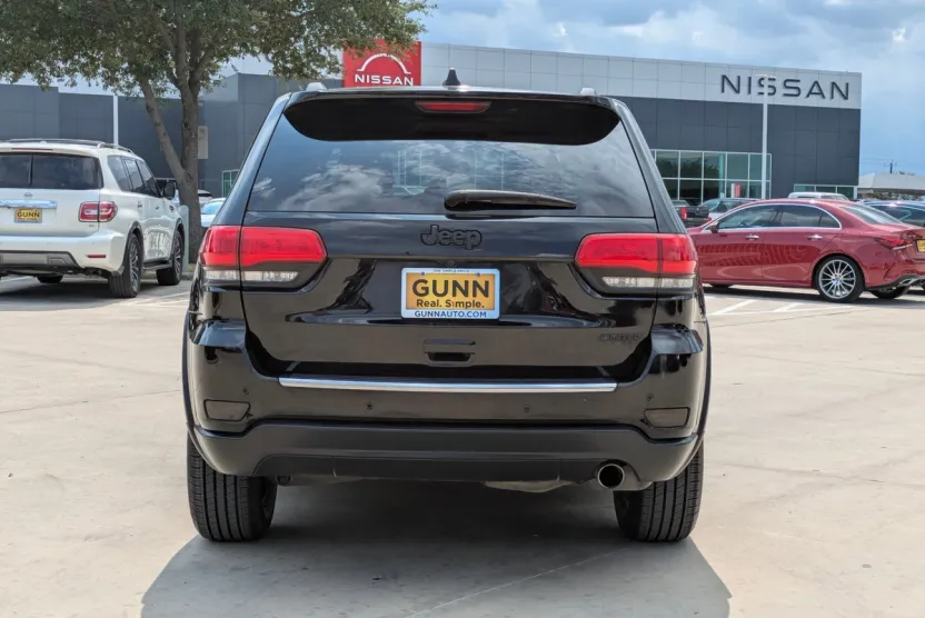 2019 Jeep Grand Cherokee Limited photo 1